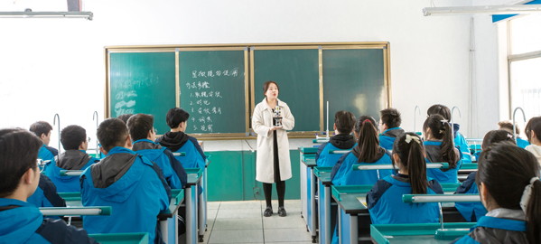佳县引入导师机制，准确把握考试方向
